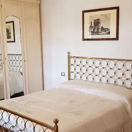 Casa Del Gelso * Cagli
